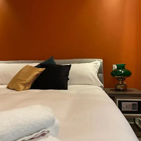 Dimora Del Teatro Guest house