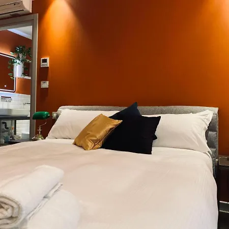 Dimora Del Teatro 게스트하우스