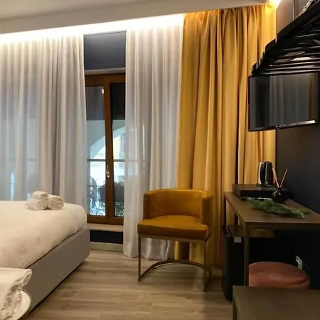 Dimora Del Teatro Guest house
