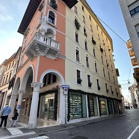 Dimora Del Teatro 4*